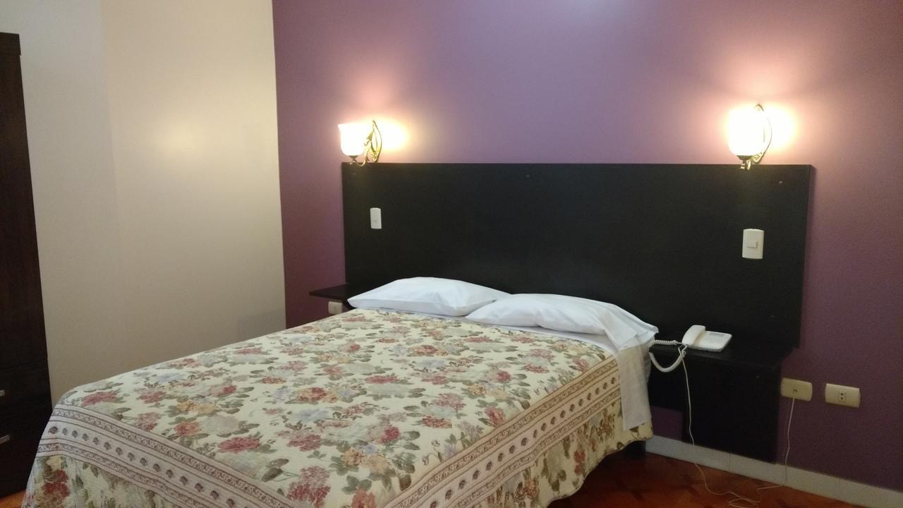 Casa Real Hotel Такна Екстериор снимка