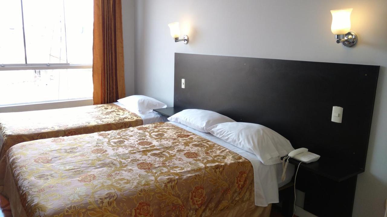 Casa Real Hotel Такна Екстериор снимка